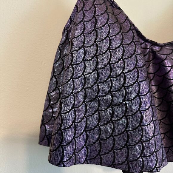 Torrid Iridescent Mermaid Flounce Top Only  2X - Picture 6 of 13